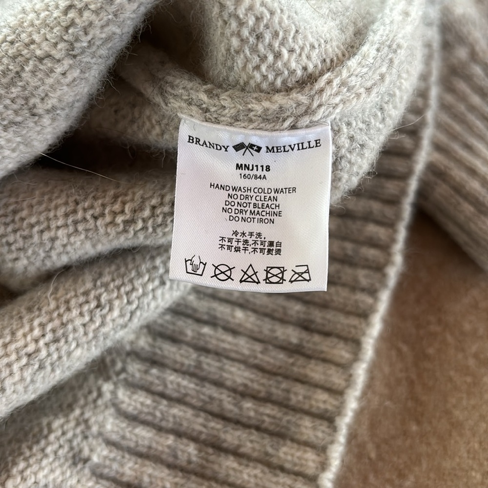 Woolen Pullover - image 5